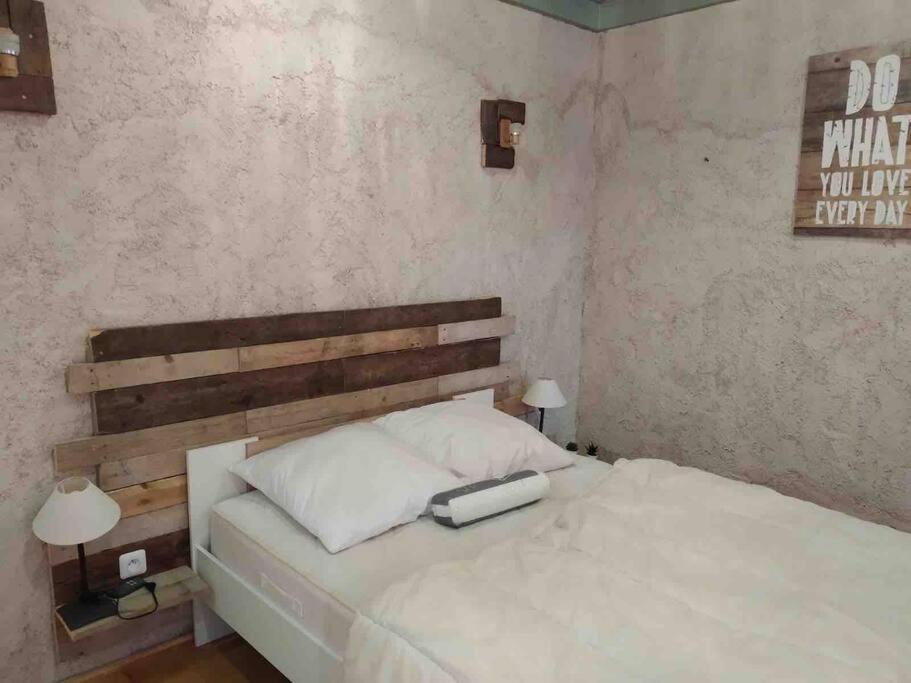 Maison De Village, Jacuzzi, Salle Cinema Valencin Luaran gambar
