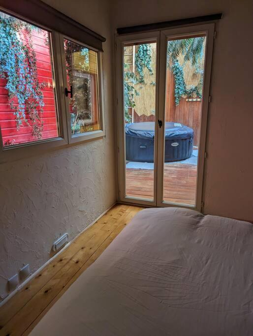 Maison De Village, Jacuzzi, Salle Cinema Valencin Luaran gambar