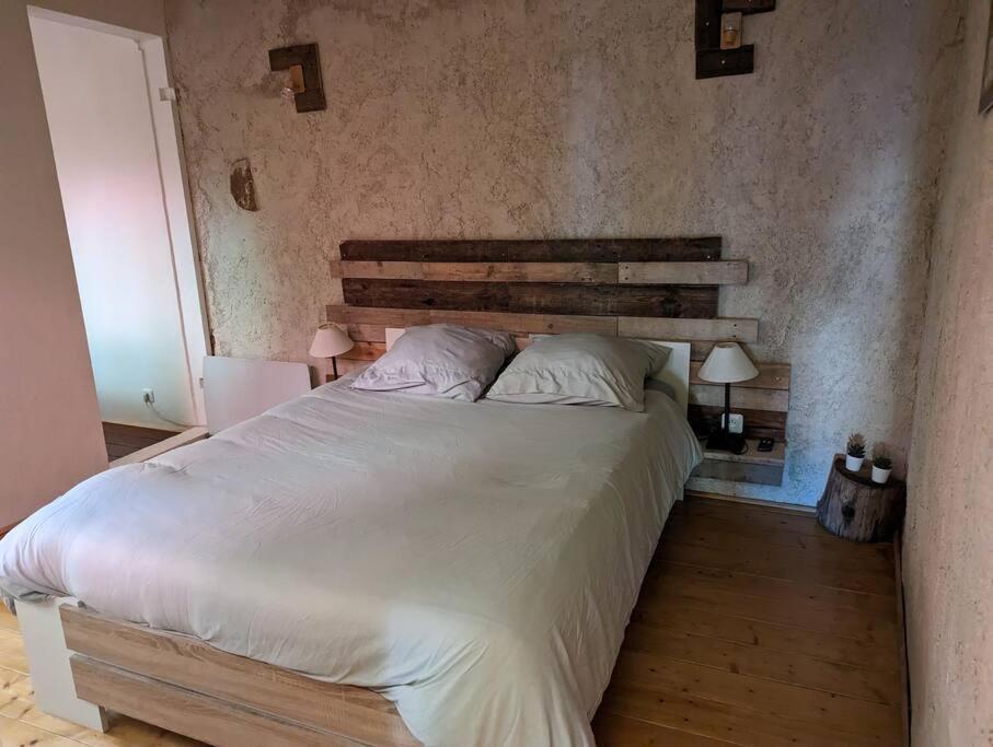 Maison De Village, Jacuzzi, Salle Cinema Valencin Luaran gambar