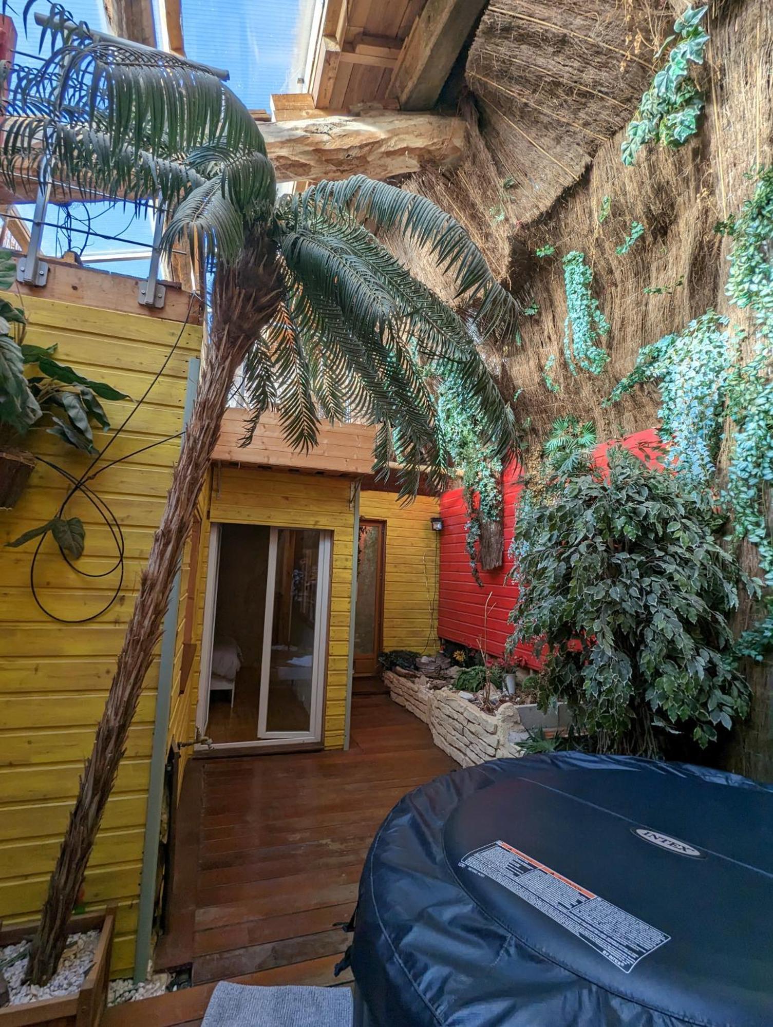 Maison De Village, Jacuzzi, Salle Cinema Valencin Luaran gambar